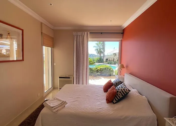 La Romarine Σαιντ-Μαξίμ